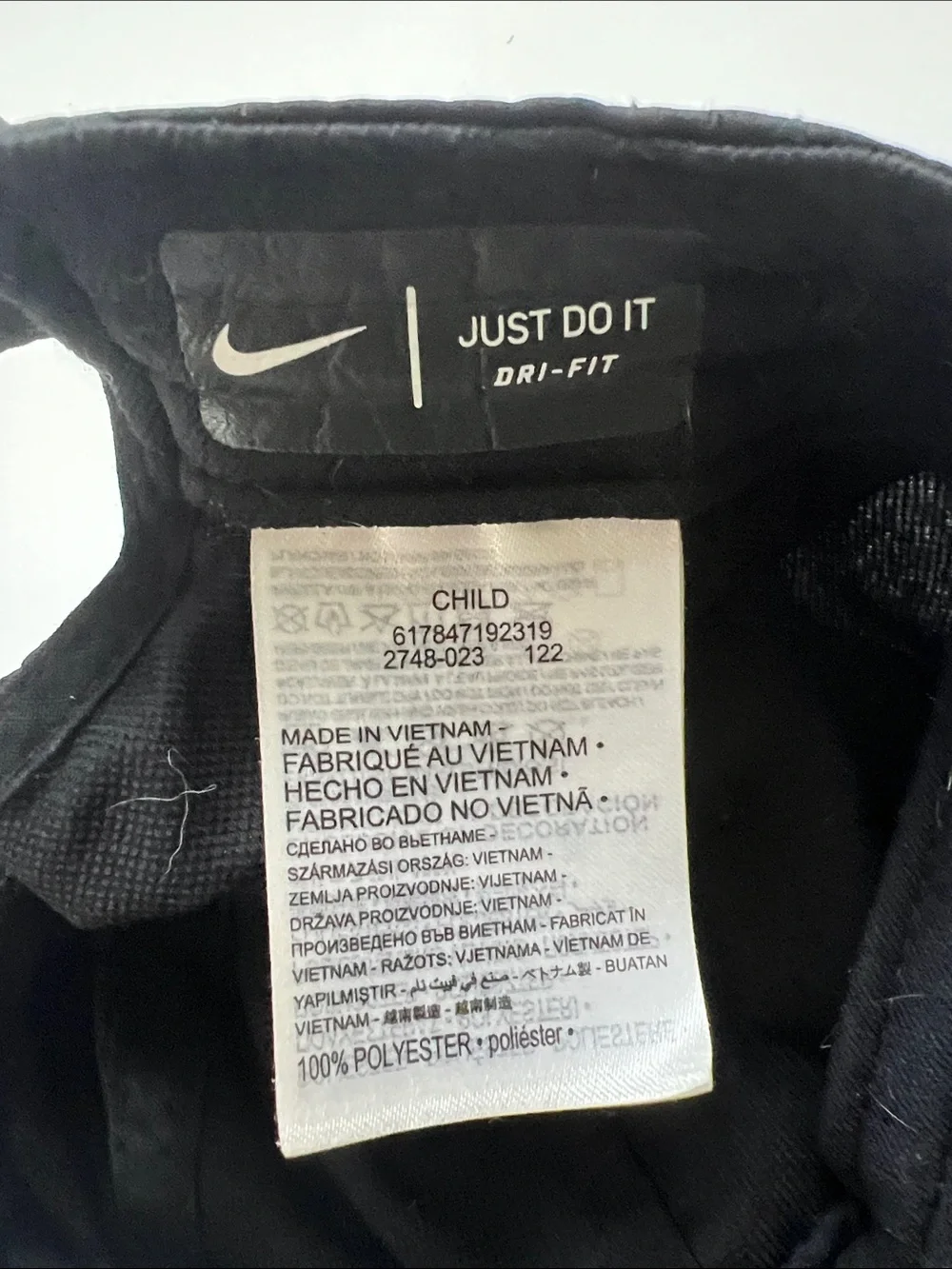Child Nike Black Cap Dri-Fit with White Swoosh Logo and Reflective Back Tag - Picture 3 of 8